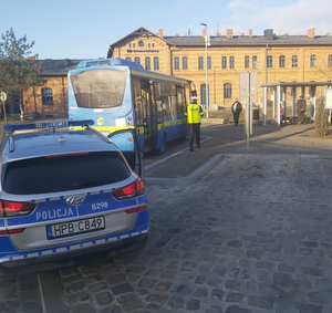 Policjanci czuwają nad bezpieczeństwem mieszkańców powiatu.