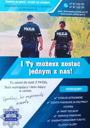 Strzelińscy mundurowi promują zawód policjanta.