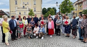 Policjanci wzięli udział w debacie społecznej w Wiązowie