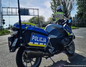 Przed nami długi weekend majowy. Dla wielu z nas to również czas wyjazdów. Podpowiadamy jak się do nich przygotować i o czym nie zapomnieć.