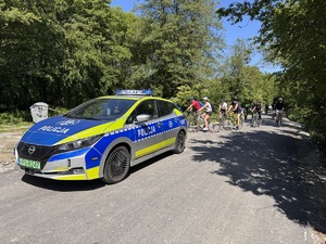 TRZELIŃSCY POLICJANCI ZADBALI O BEZPIECZEŃSTWO W TRAKCIE EKO RAJDU
