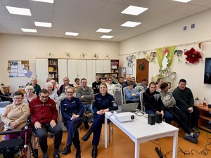 POLICJANTKI SPOTKAŁY SIĘ Z PODOPIECZNYMI DOMU SAMOPOMOCY